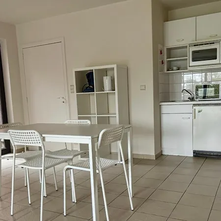 Station 64 B1 Charleroi-airport *